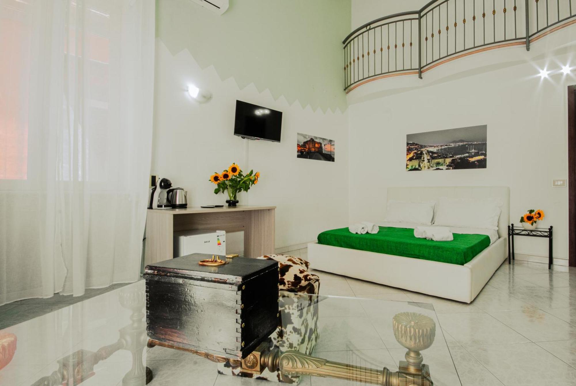 Napoli Centro, Dm Suites Exterior photo