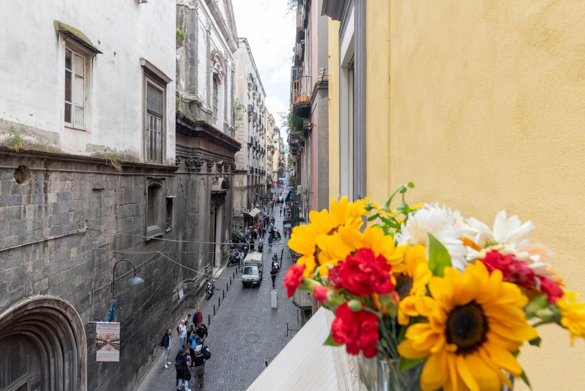 Napoli Centro, Dm Suites Exterior photo