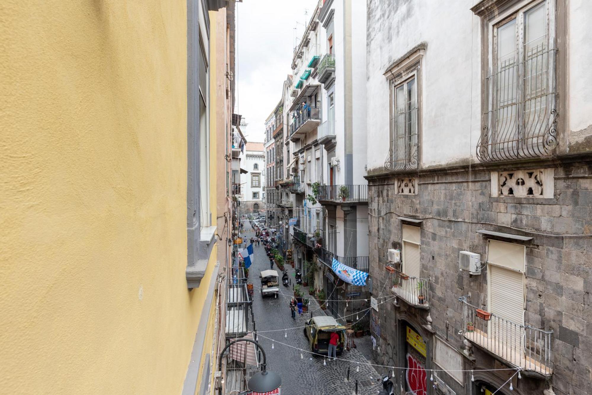 Napoli Centro, Dm Suites Exterior photo